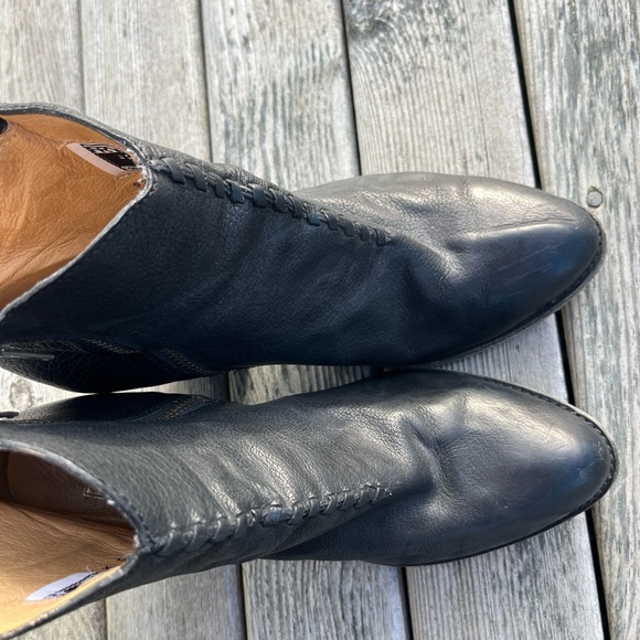 black frye ilana whipstitch short ankle boot - Picture 10 of 11